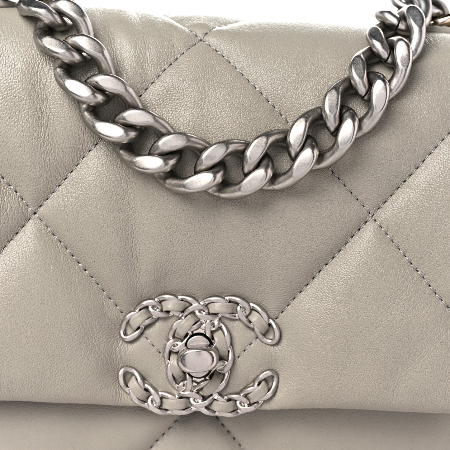 Goatskin Quilted Medium Chanel 19 Flap Grey