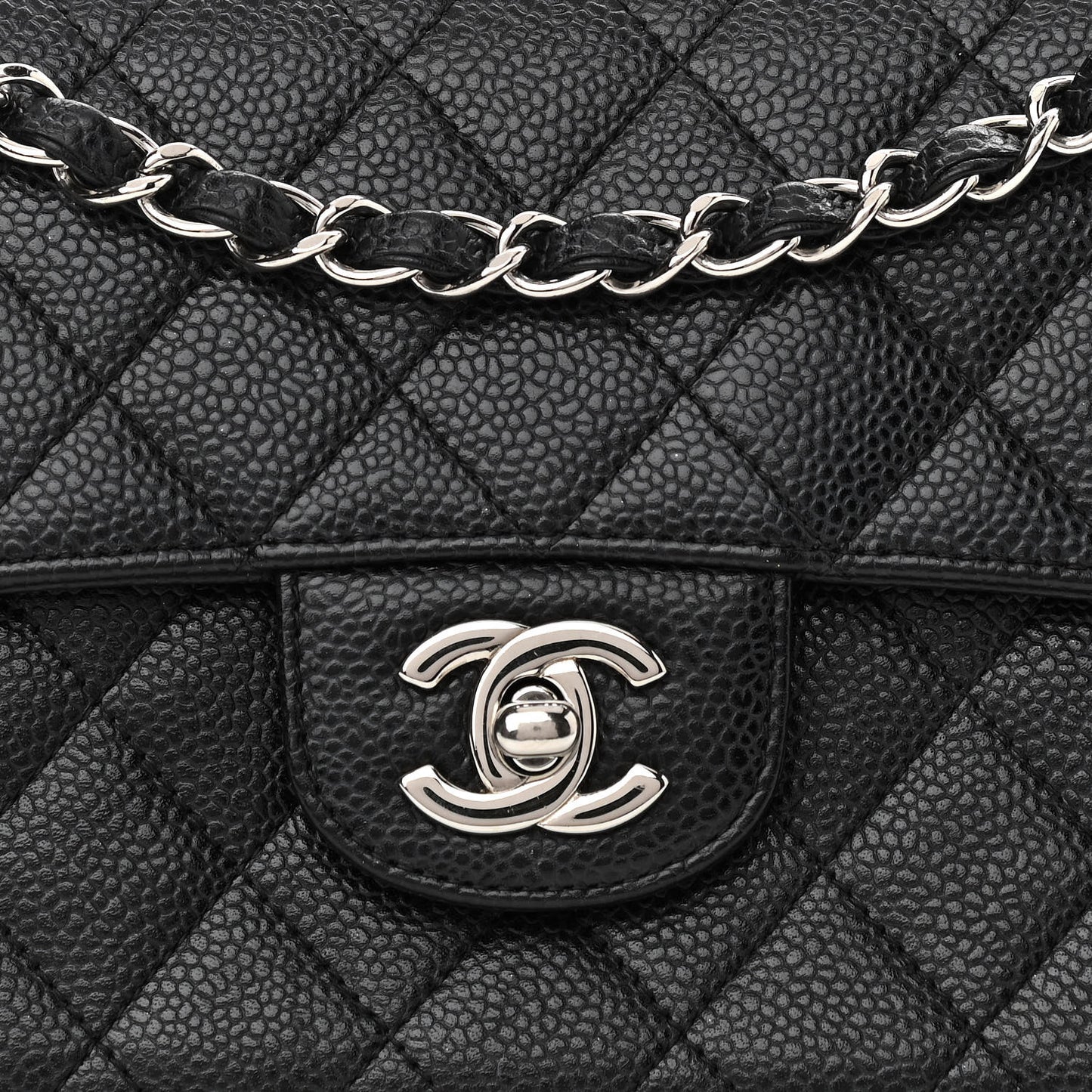 Caviar Quilted East West Flap Black