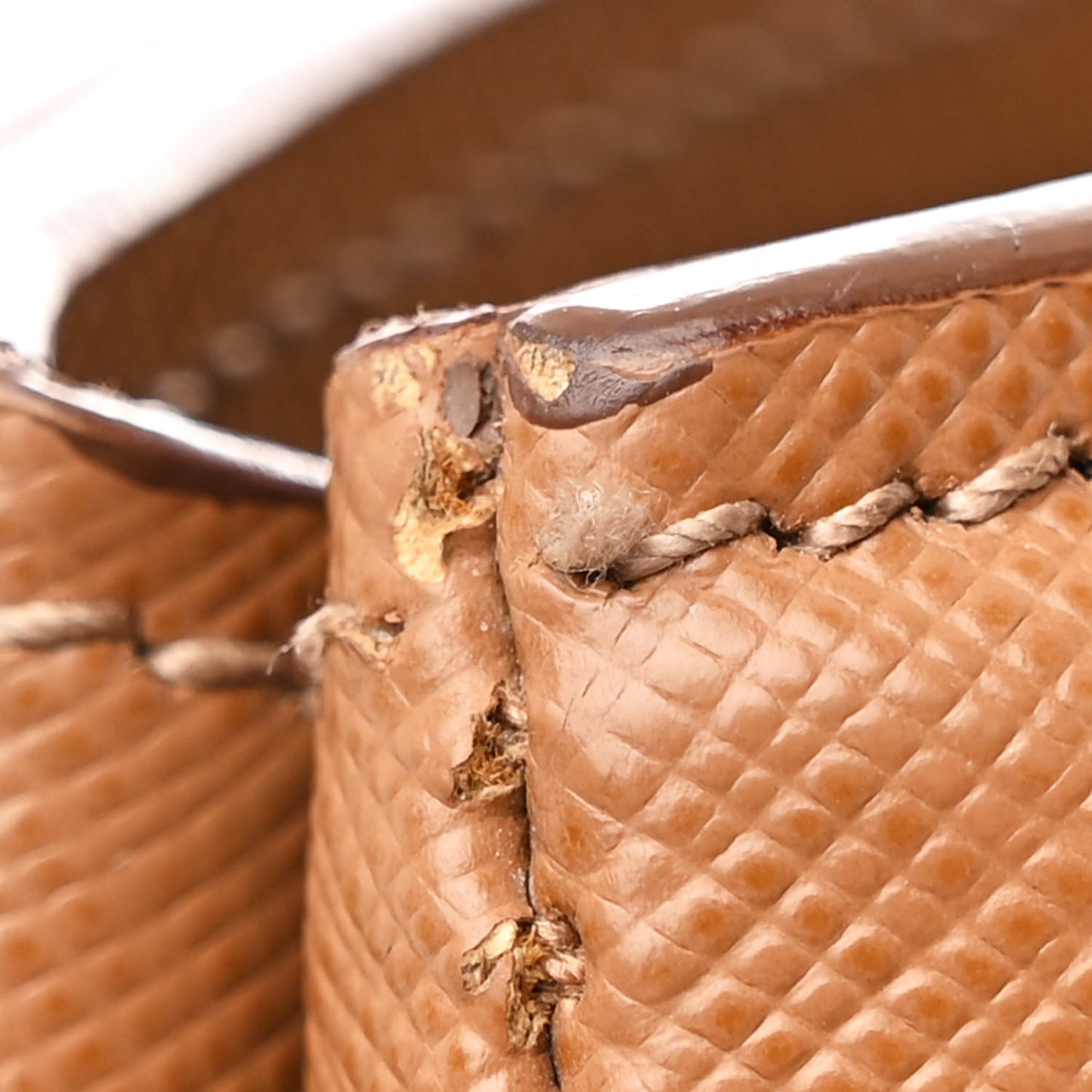 Saffiano Lux Parabole Tote Caramel