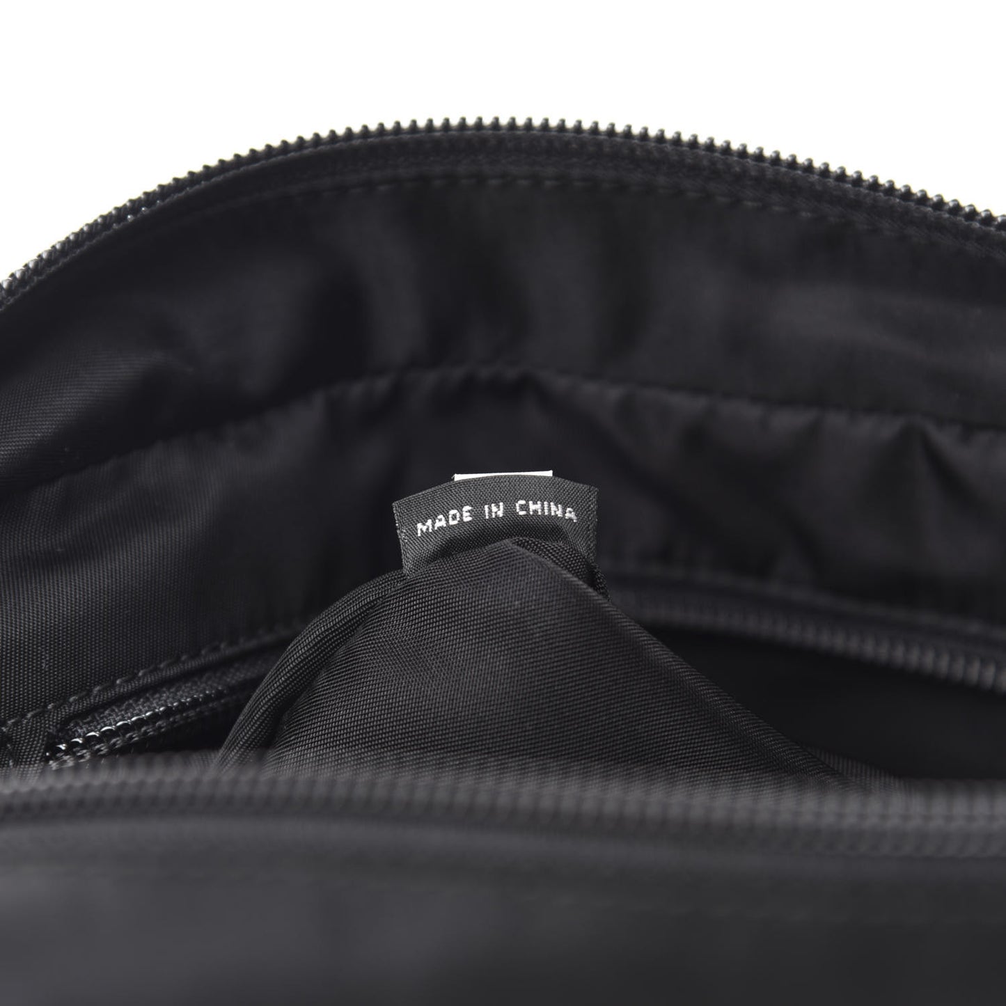 Nylon Tessuto Messenger Bag Black