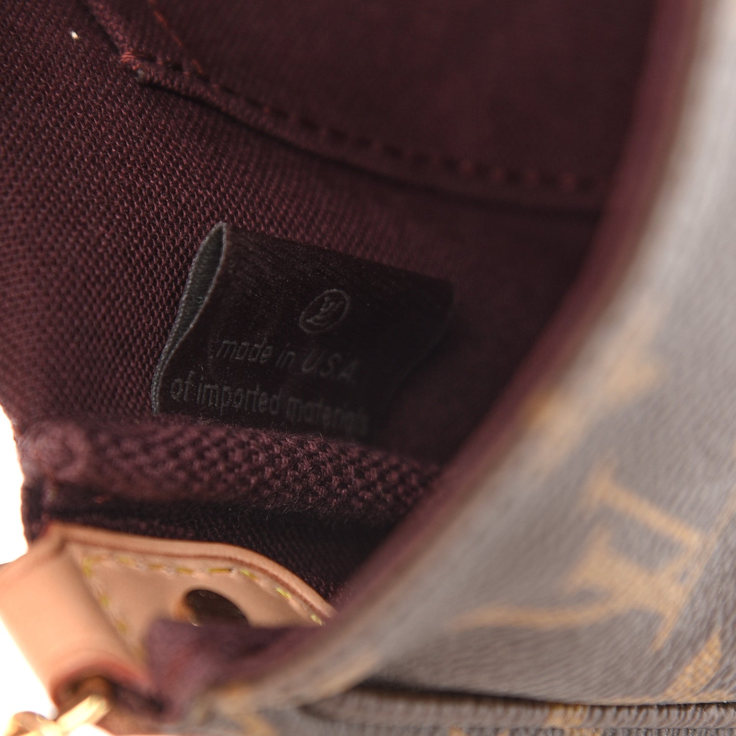Louis Vuitton Monogram Favorite PM 7 of 9