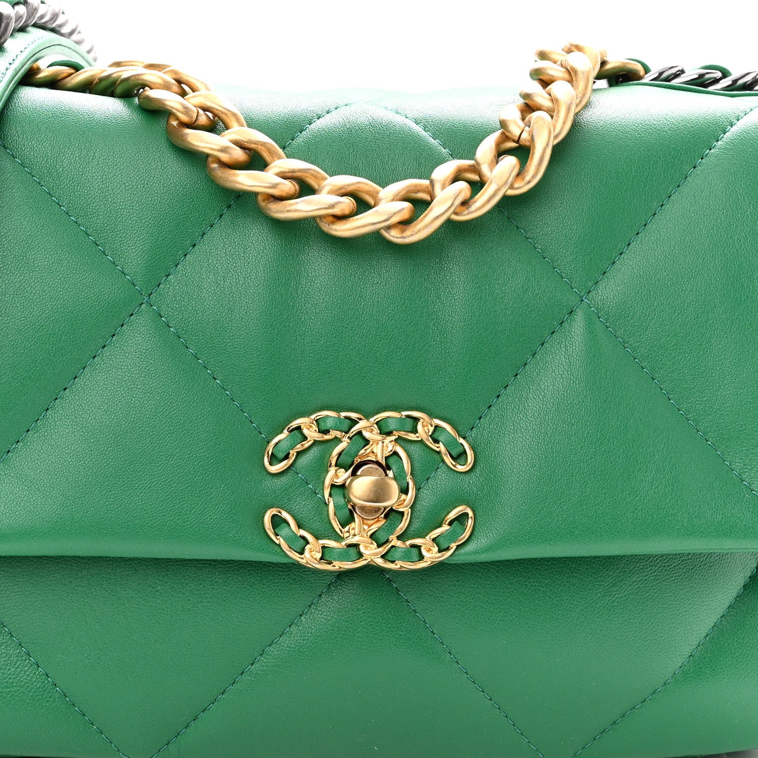 Chanel Lambskin Quilted Medium Chanel 19 Flap Green 8 of 10