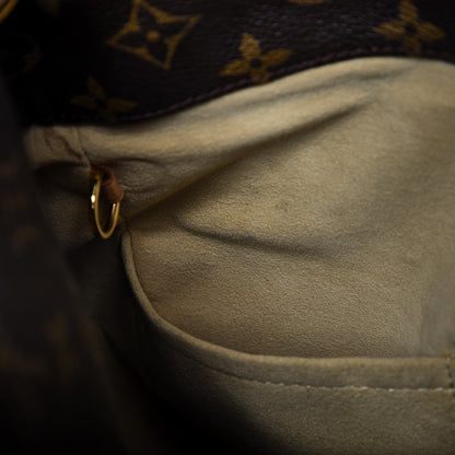 Louis Vuitton Monogram Artsy MM 9 of 15