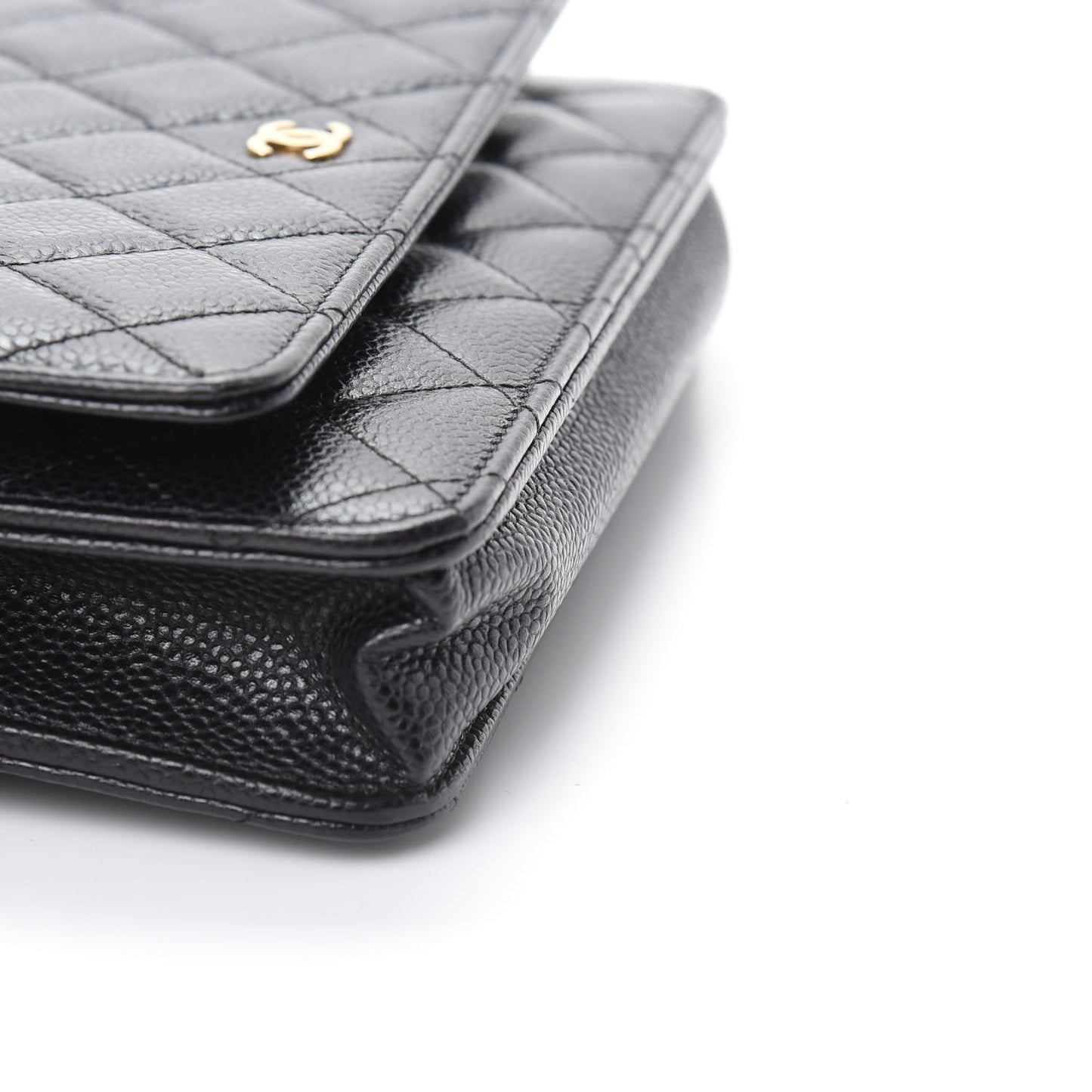 Caviar Quilted Wallet On Chain WOC Black