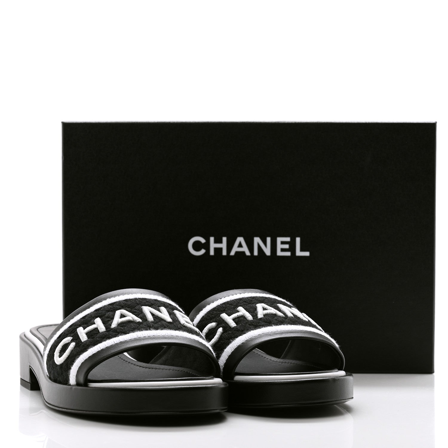 Chanel Lambskin Embroidered CC Mule Sandal 41 Black White 10 of 10
