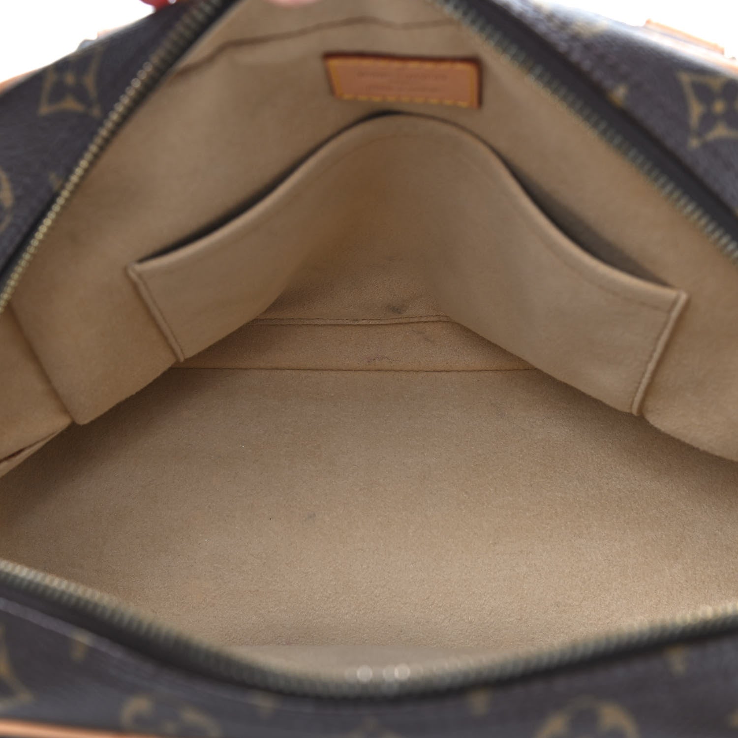 Louis Vuitton Monogram Manhattan PM 5 of 10