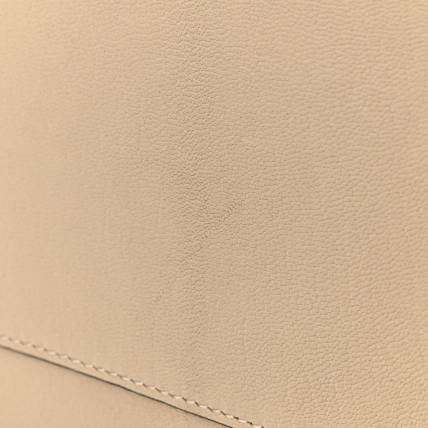 Sugar Goatskin Medium Antigona Beige Buff