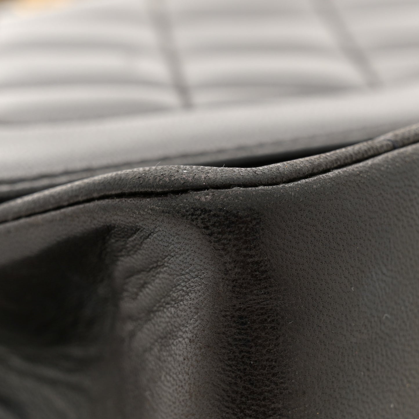 Lambskin Quilted Medium Single Flap Black