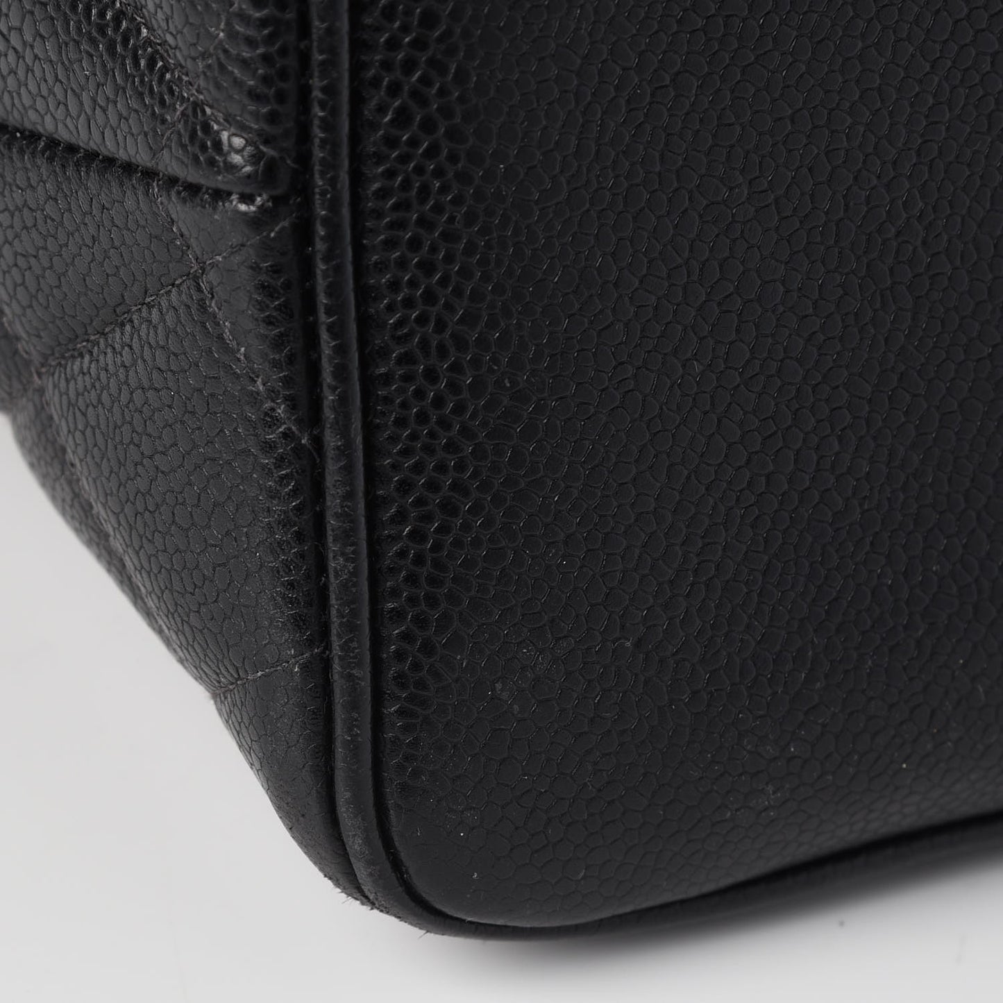 Caviar Quilted Medallion Tote Black