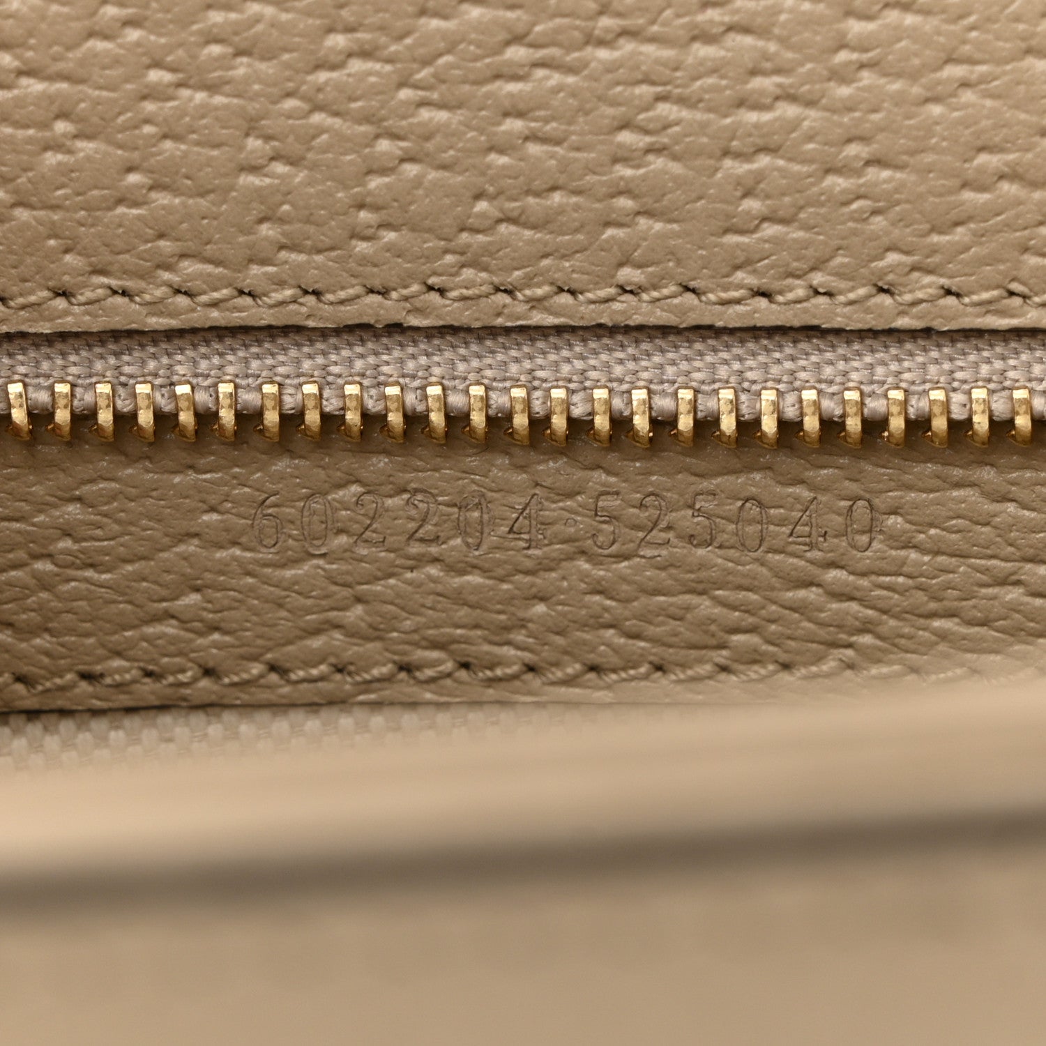 Gucci GG Supreme Monogram Textured Dollar Calfskin Horsebit 1955 Shoulder Bag Beige Mystic White Oatmeal 7 of 10