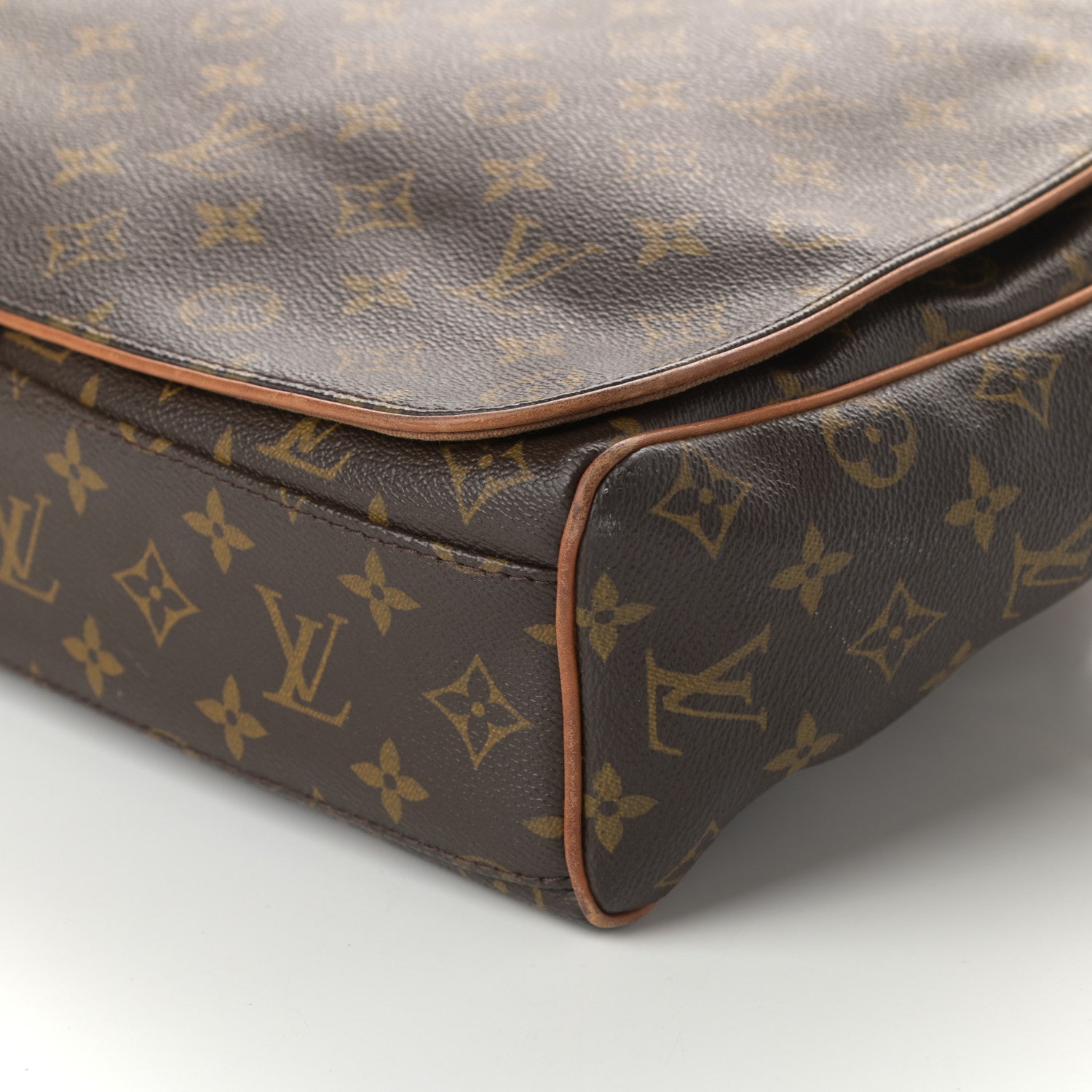 Louis Vuitton Monogram Abbesses Messenger Bag 10 of 10