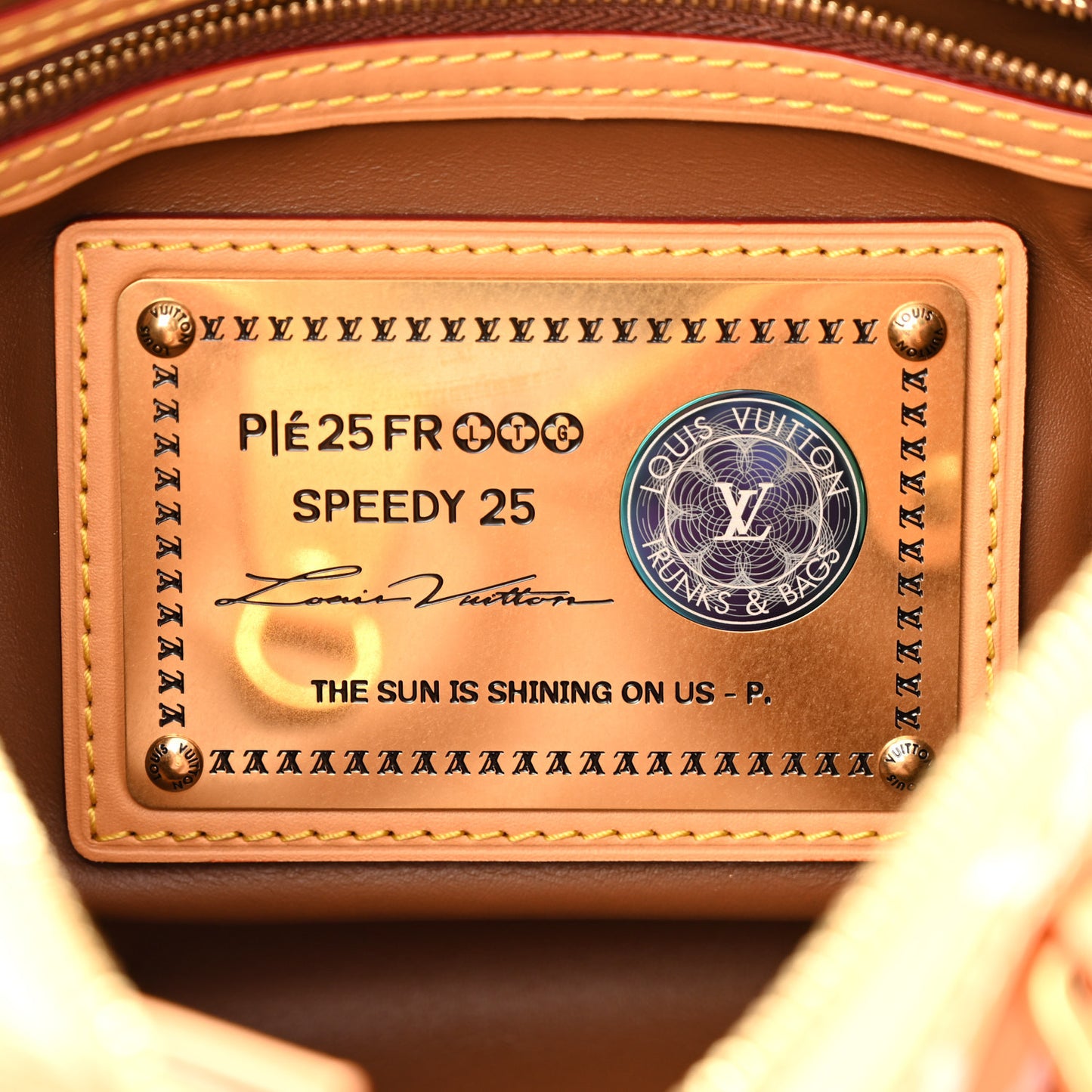 Calfskin Monogram Speedy P9 Bandouliere 25 Summer Peach