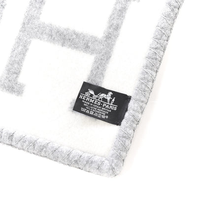 Hermes Wool Cashmere Avalon III Blanket Ecru Gris Clair 3 of 3
