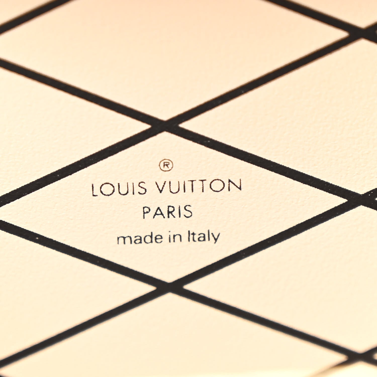 Louis Vuitton Monogram Pic Trunk 10 of 19