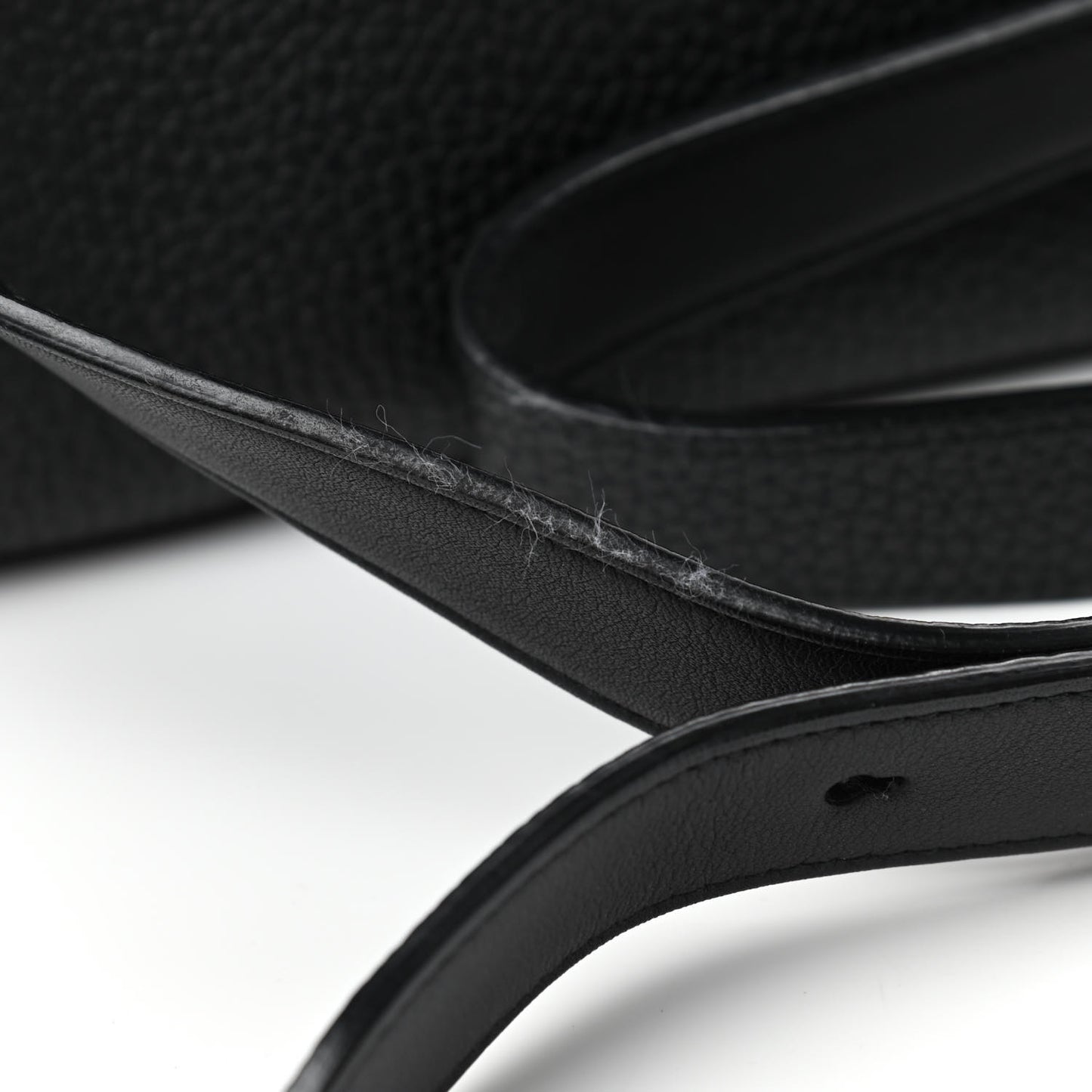 Grained Calfskin Medium Diorever Flap Black