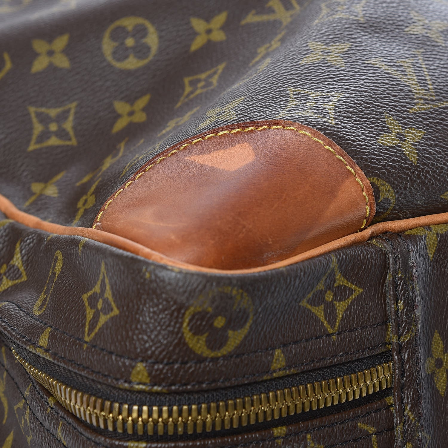 Louis Vuitton Monogram Sirius 70 14 of 16