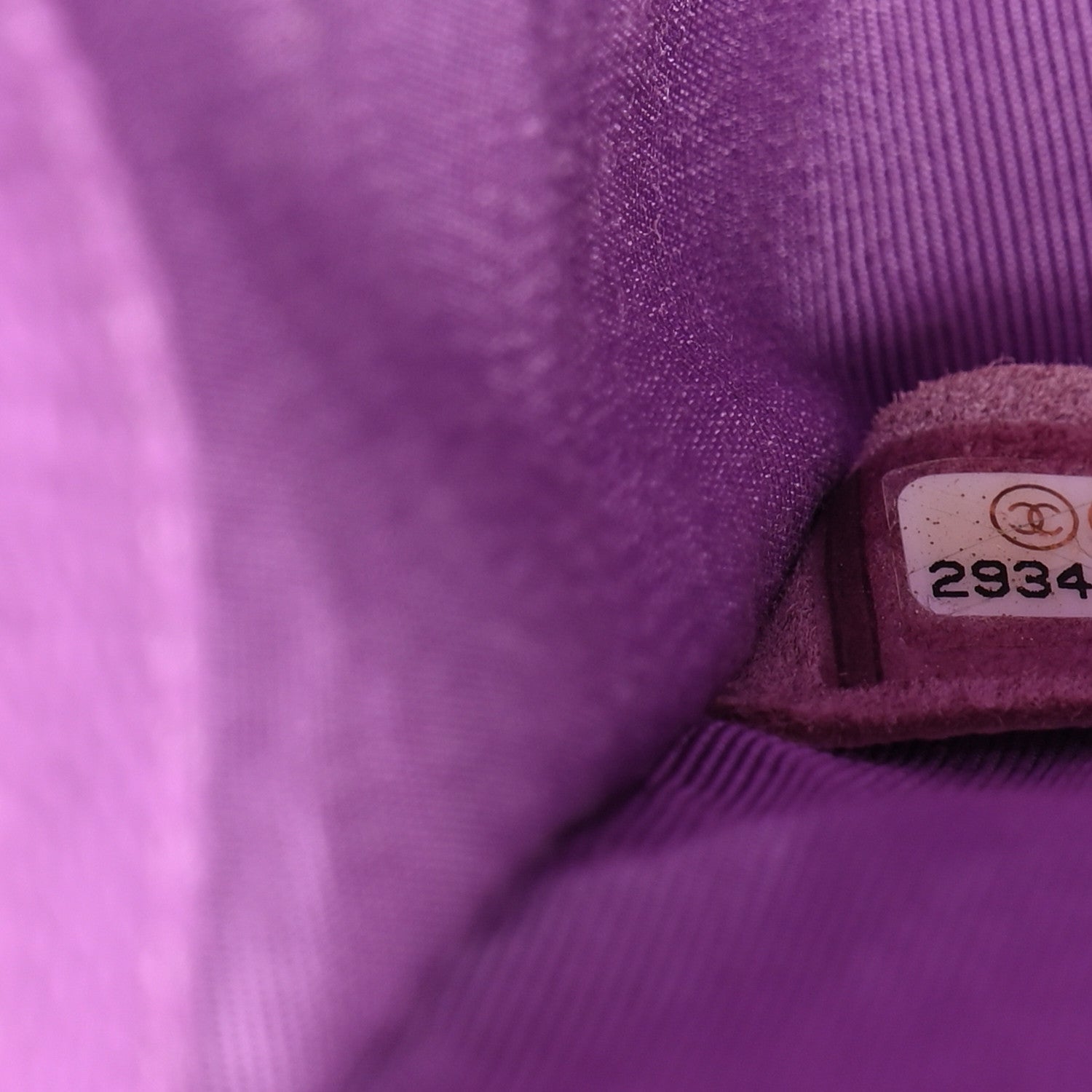 Chanel Caviar Quilted Medium Boy Flap Purple 7 of 10