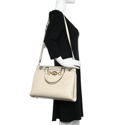 Gucci Grainy Calfskin Medium Zumi Top Handle Bag Mystic White 2 of 19
