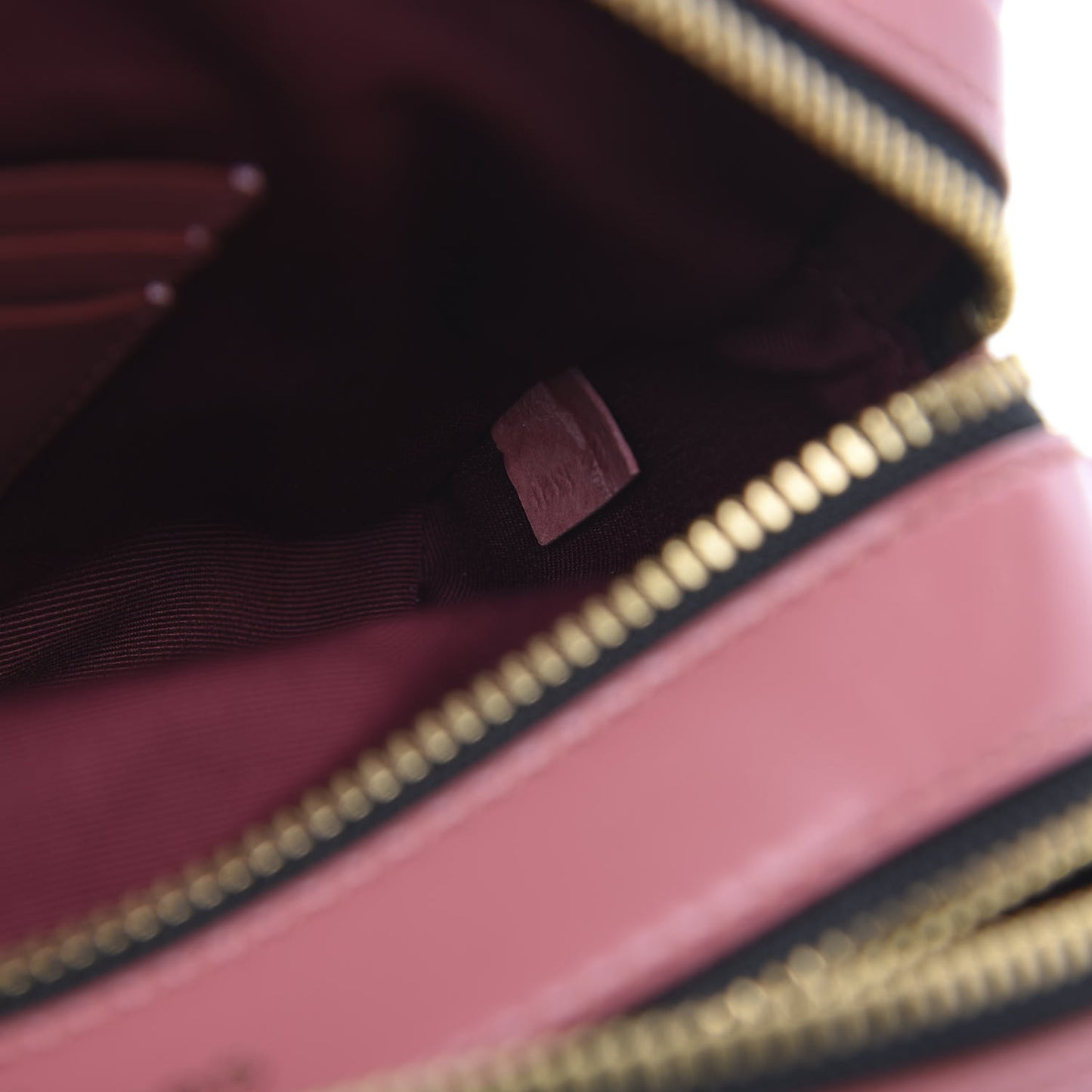 Calfskin Quilted The Softshot 21 Bag Santa Fe Red