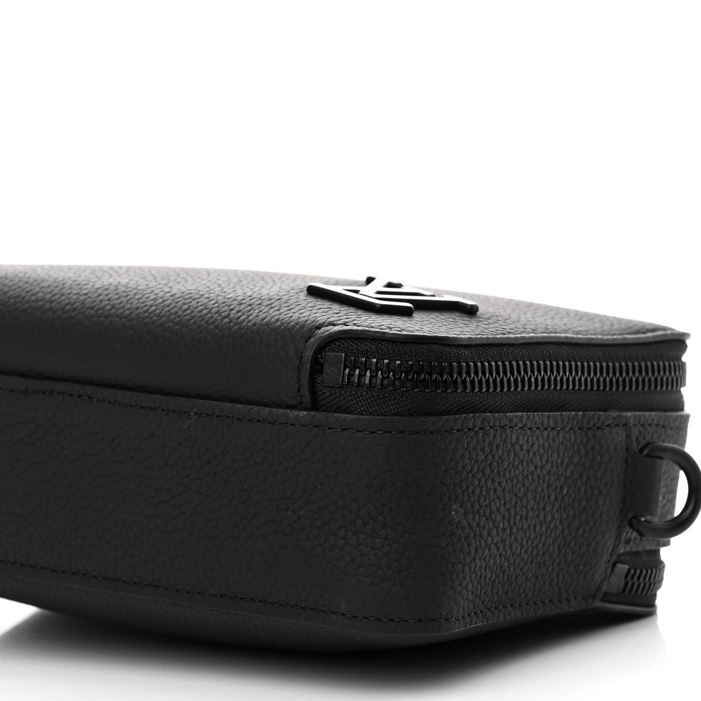 Calfskin Aerogram Alpha Wearable Wallet Black