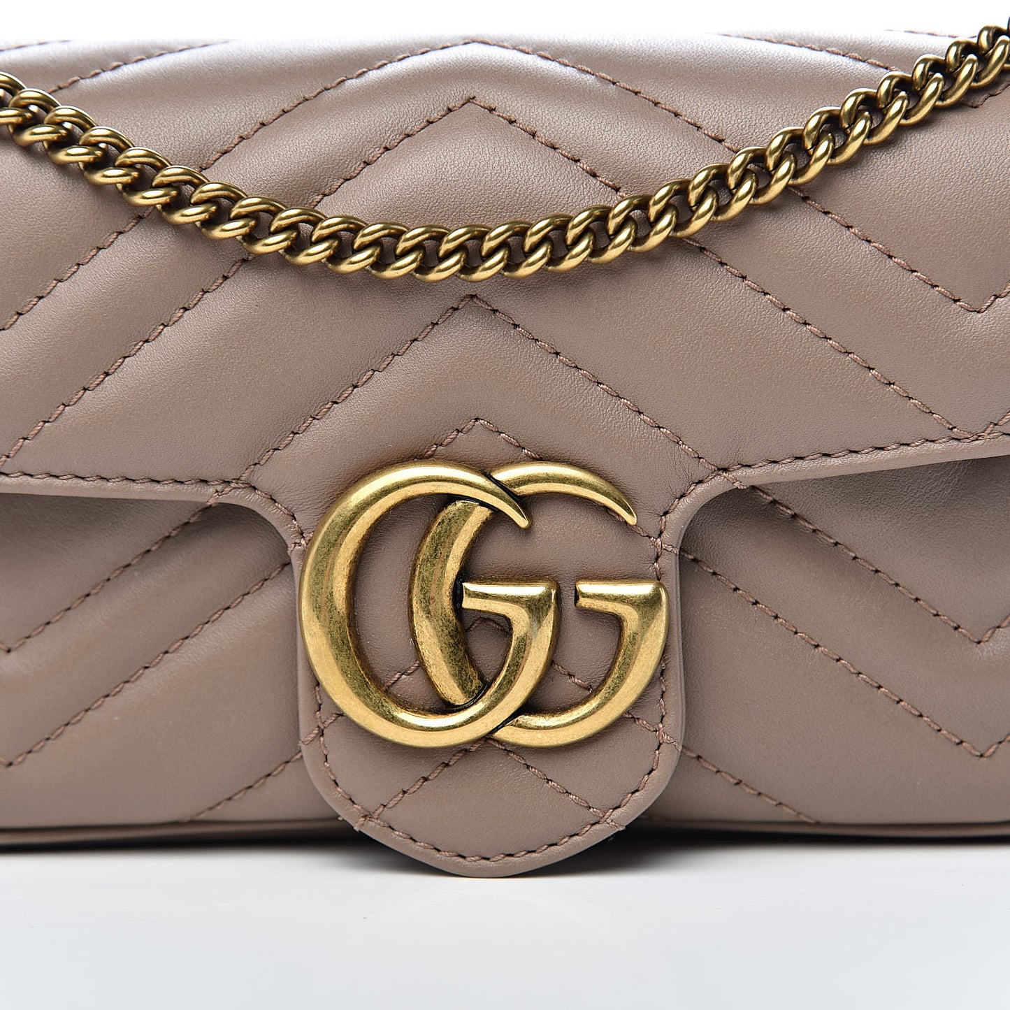 Calfskin Matelasse Super Mini GG Marmont Shoulder Bag Porcelain Rose