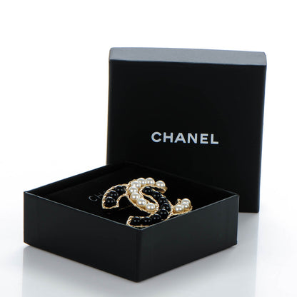 Chanel Pearl CC Brooch Gold Black 5 of 5