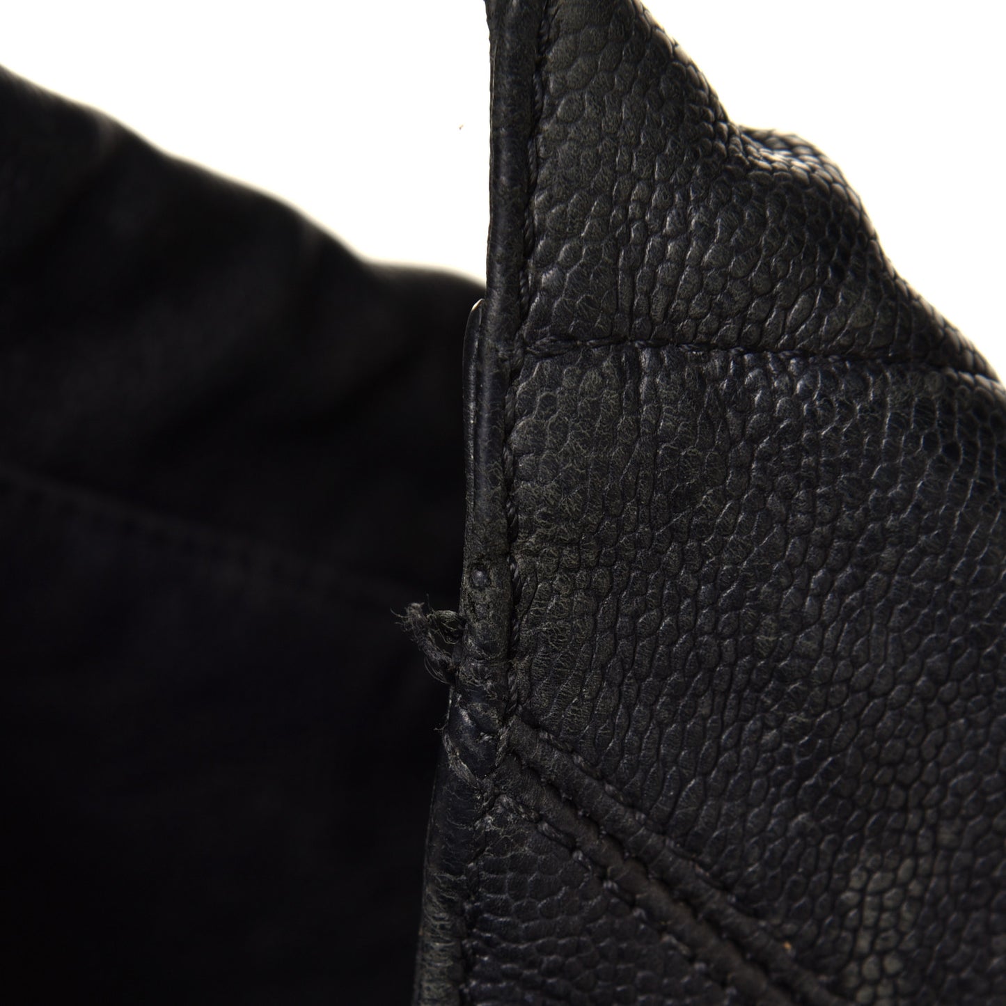 Distressed Caviar XL Coco Cabas Black