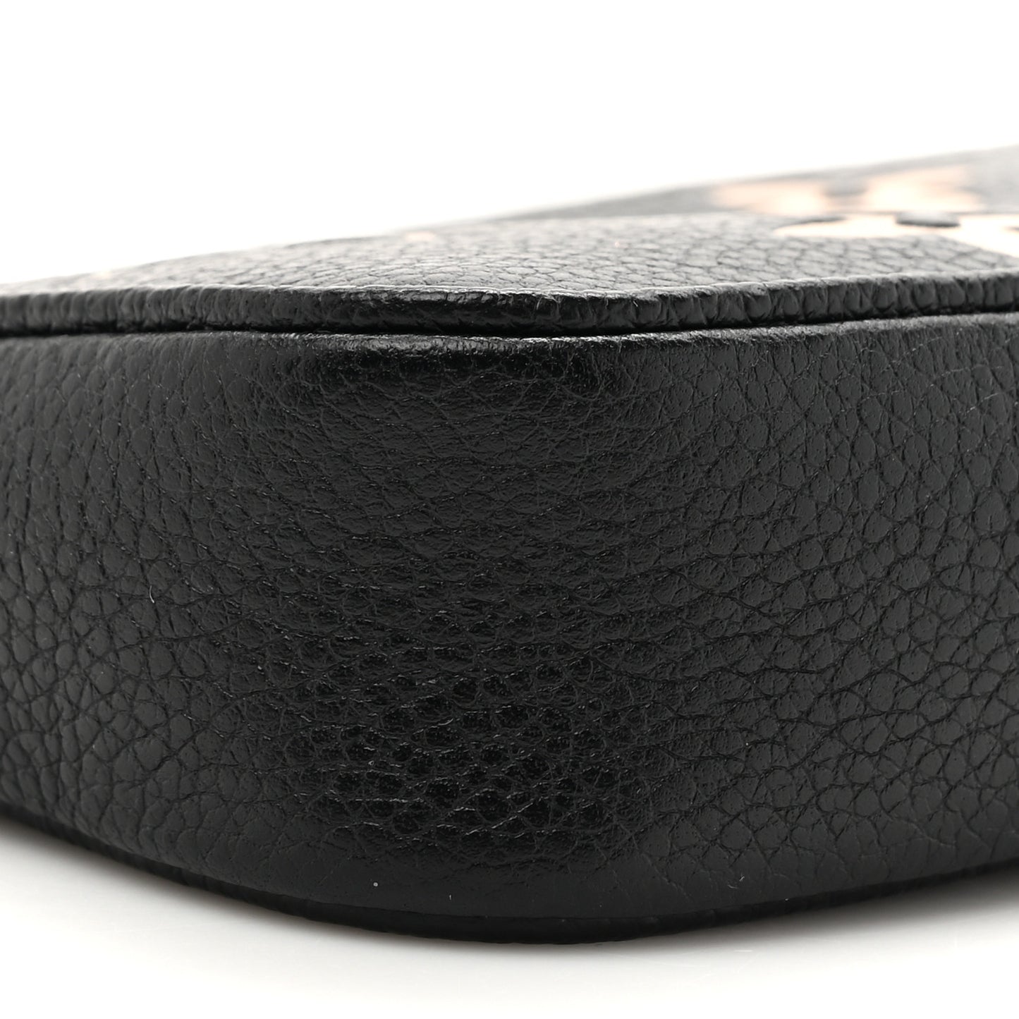 Empreinte Monogram Giant Mini Pochette Accessories Black