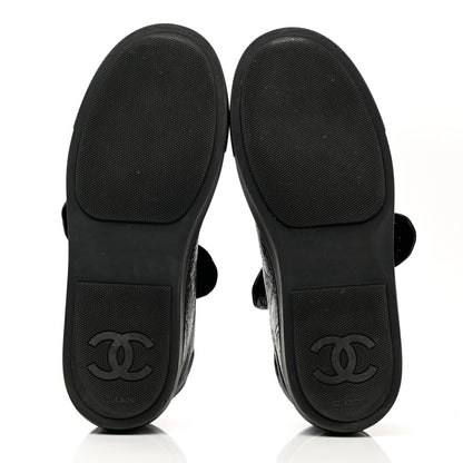 Chanel Crumpled Calfskin Womens CC Bow Sneakers 37 Black 5 of 13