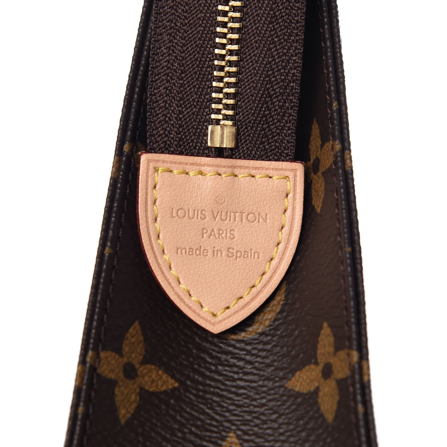 Louis Vuitton Monogram Toiletry Pouch 19 6 of 8