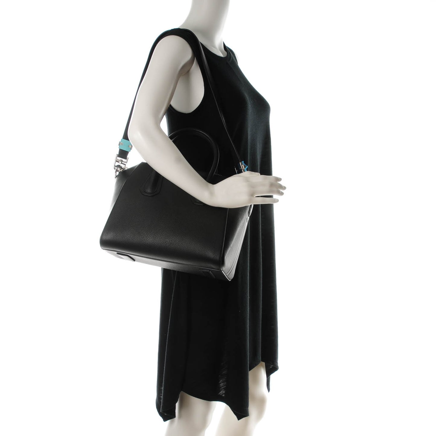 Sugar Goatskin Small Antigona Black