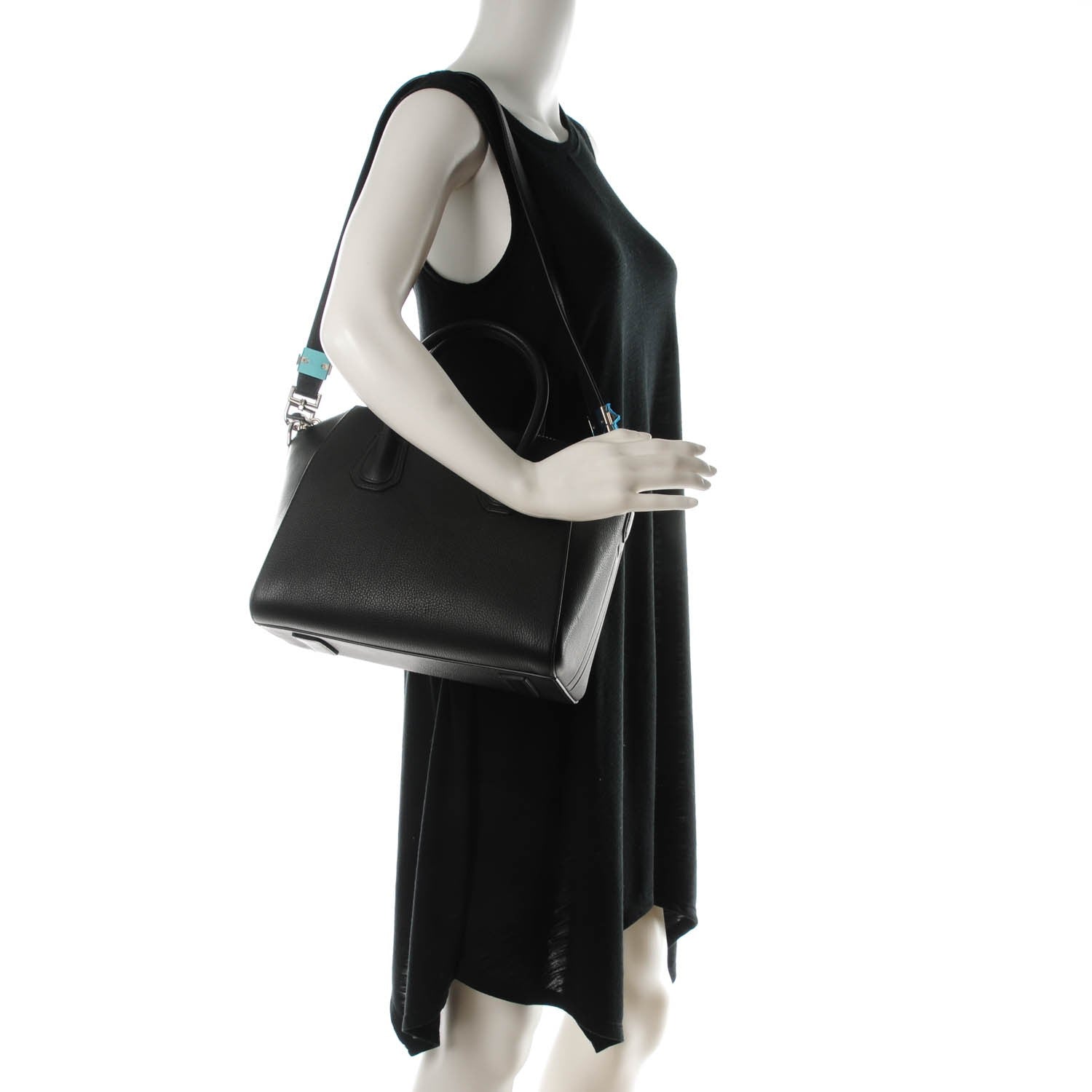 Givenchy Sugar Goatskin Small Antigona Black 2 of 7