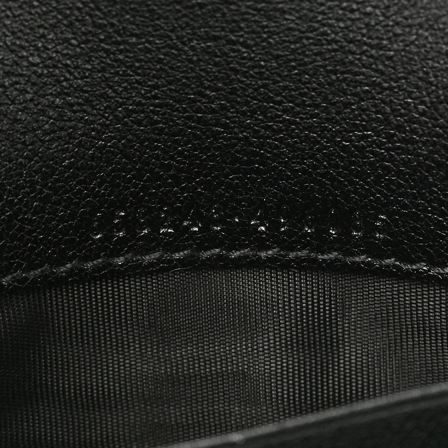 Gucci Wonka Grain Calfskin Diana Chain Wallet Black 7 of 11