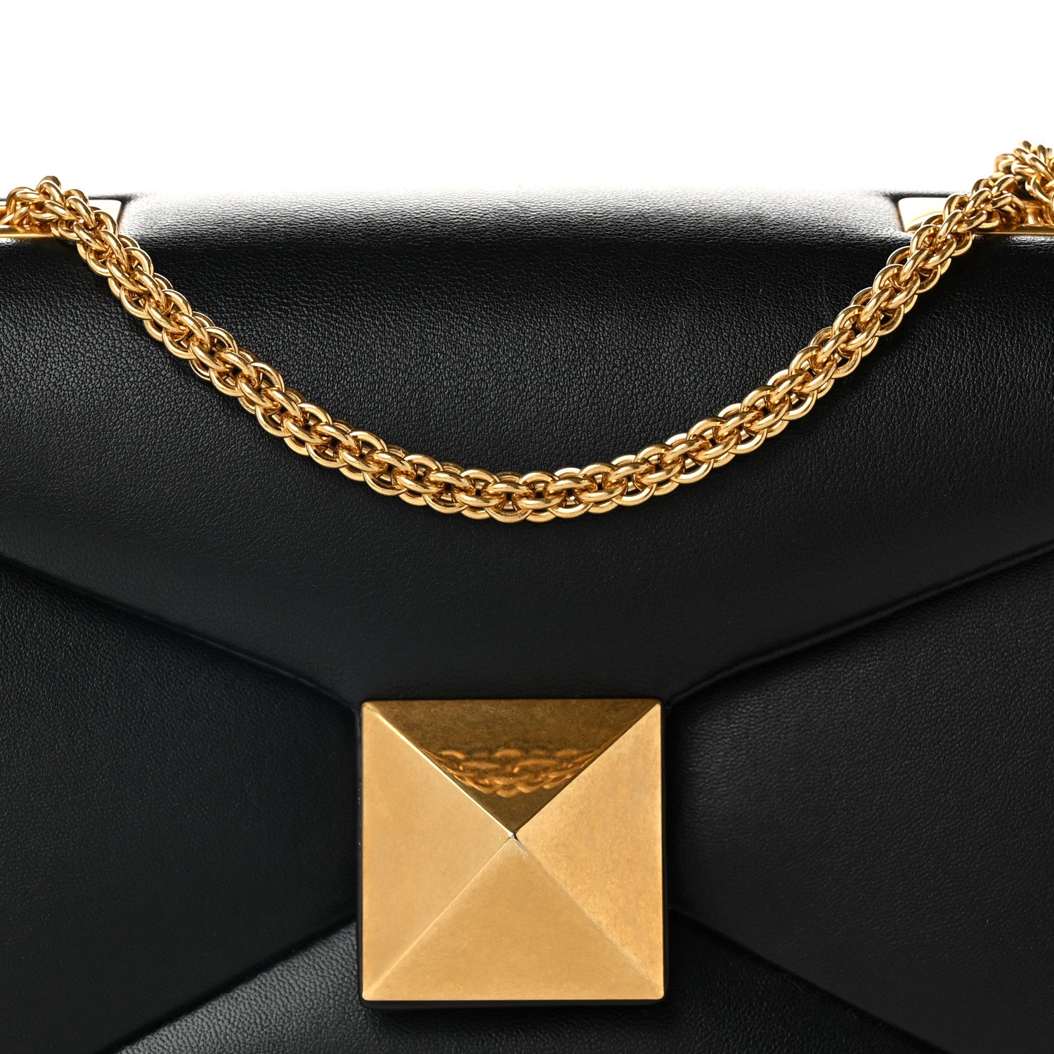 Valentino Garavani Nappa One Stud Chain Clutch Black 1971761