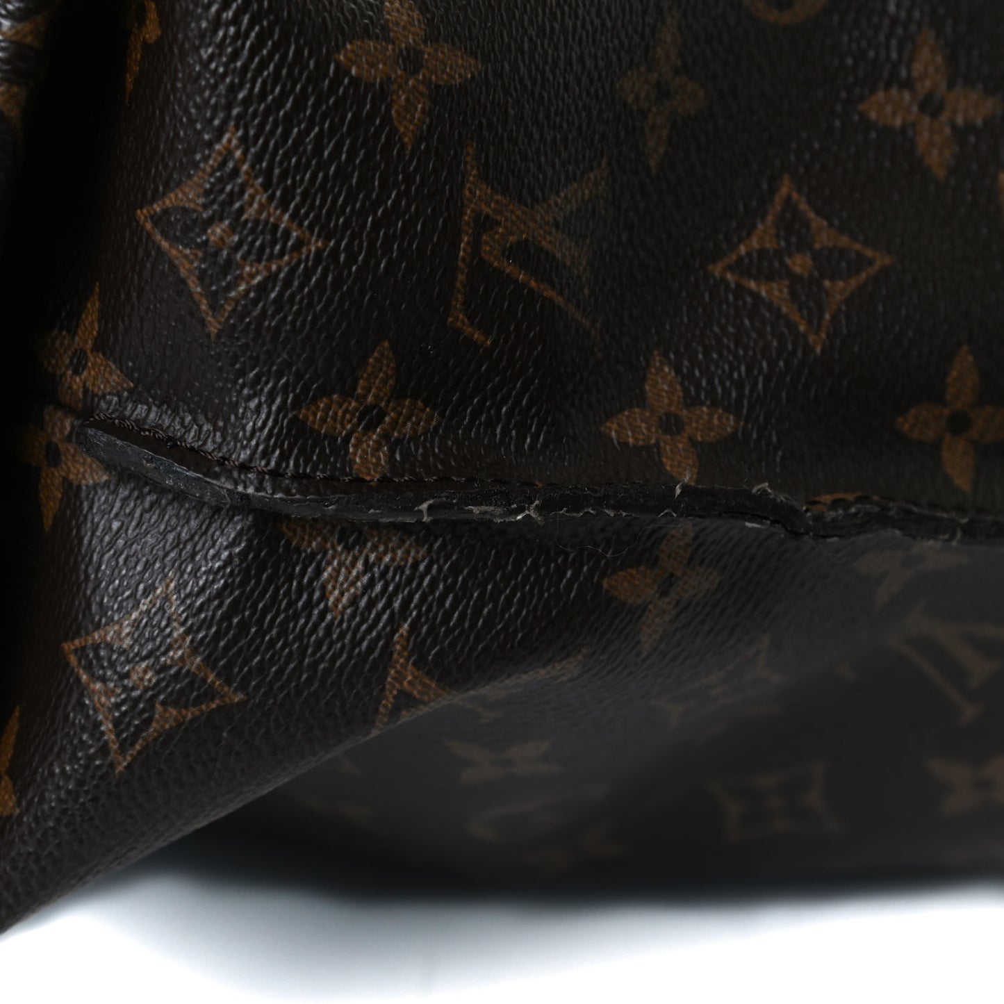 Monogram Metis