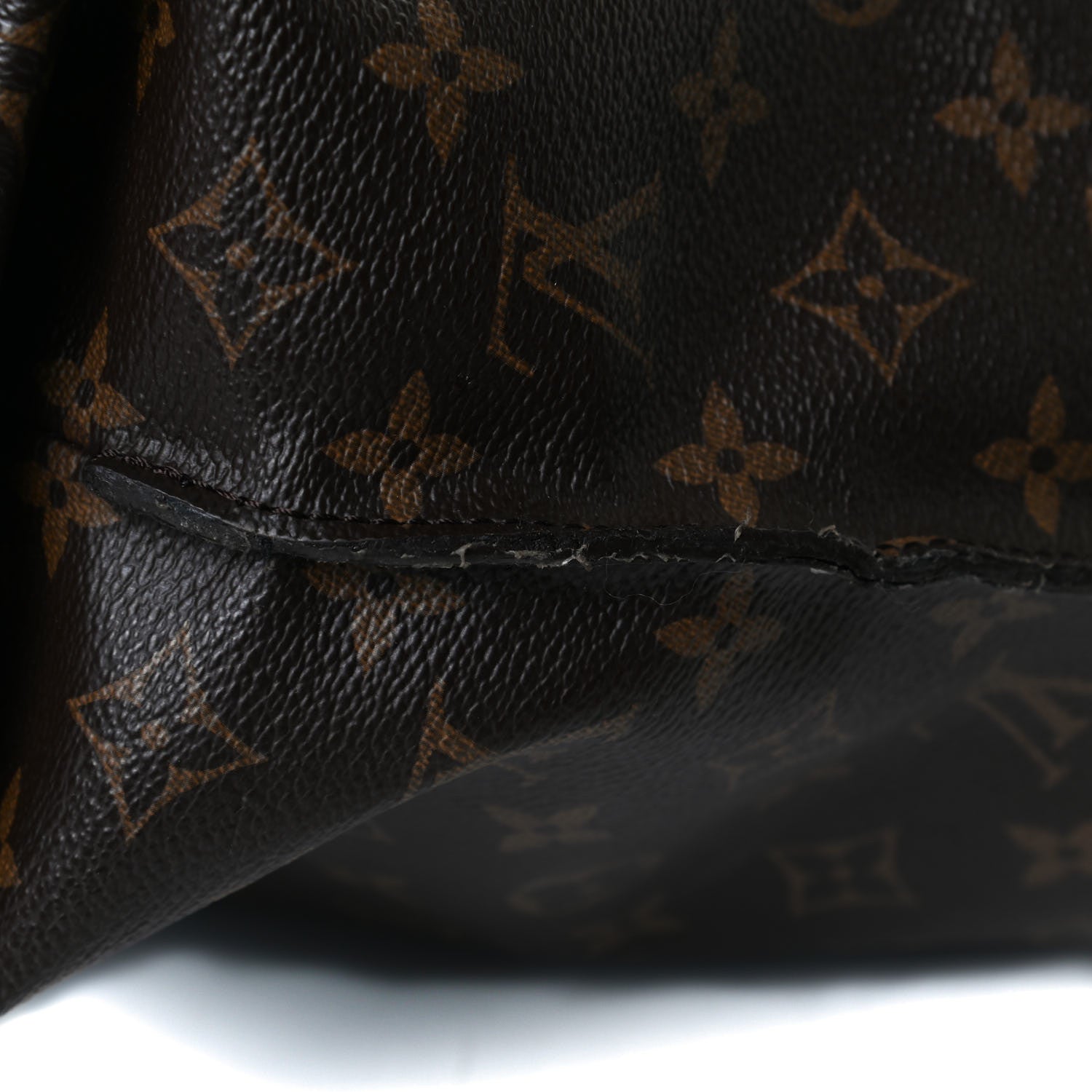 Louis Vuitton Monogram Metis 9 of 12