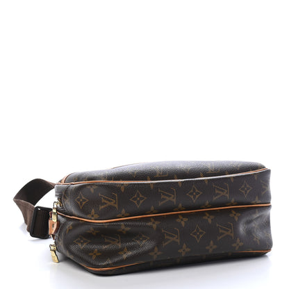 Louis Vuitton Monogram Reporter PM 4 of 10
