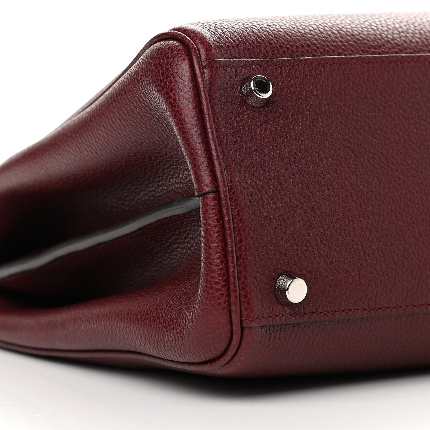 Grainy Calfskin Medium Zumi Top Handle Bag Vintage Bordeaux