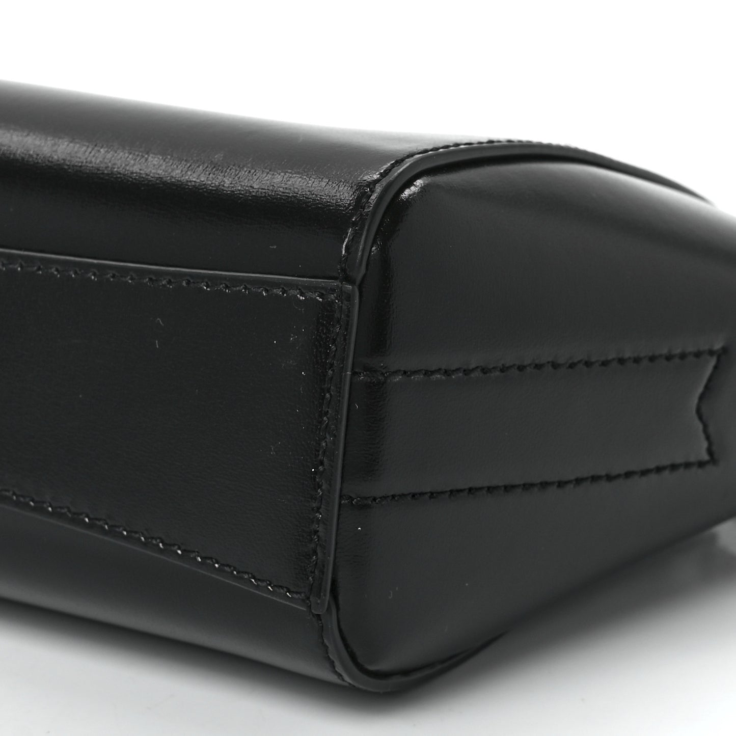 X CHITO Box Calfskin 4G Printed XS Graffiti Antigona Black White