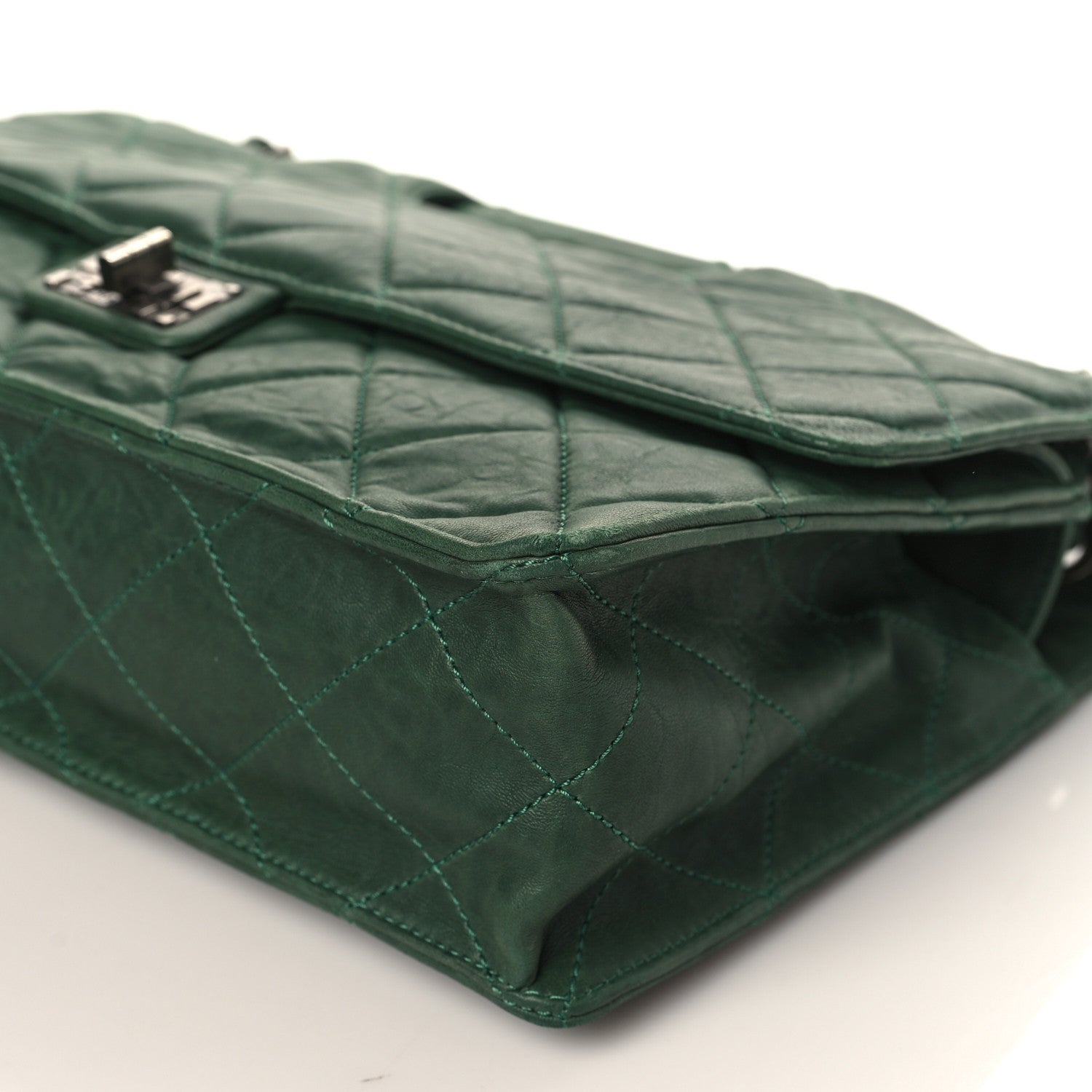 Chanel Washed Lambskin Quilted Maxi Take Away Flap Green 9 of 9