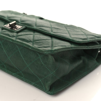 Chanel Washed Lambskin Quilted Maxi Take Away Flap Green 9 of 9