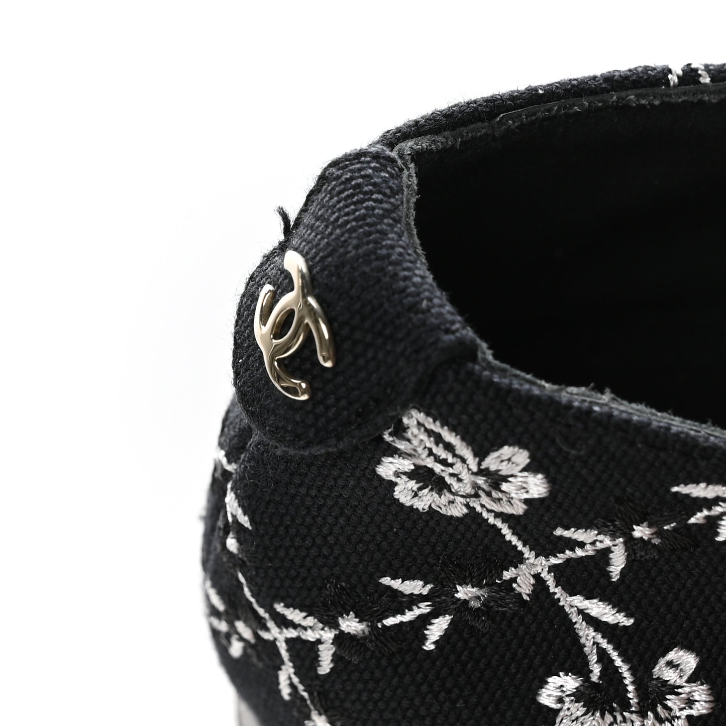 Grosgrain Floral Embroidered CC Cap Toe Ballerina Flats 37 Black White
