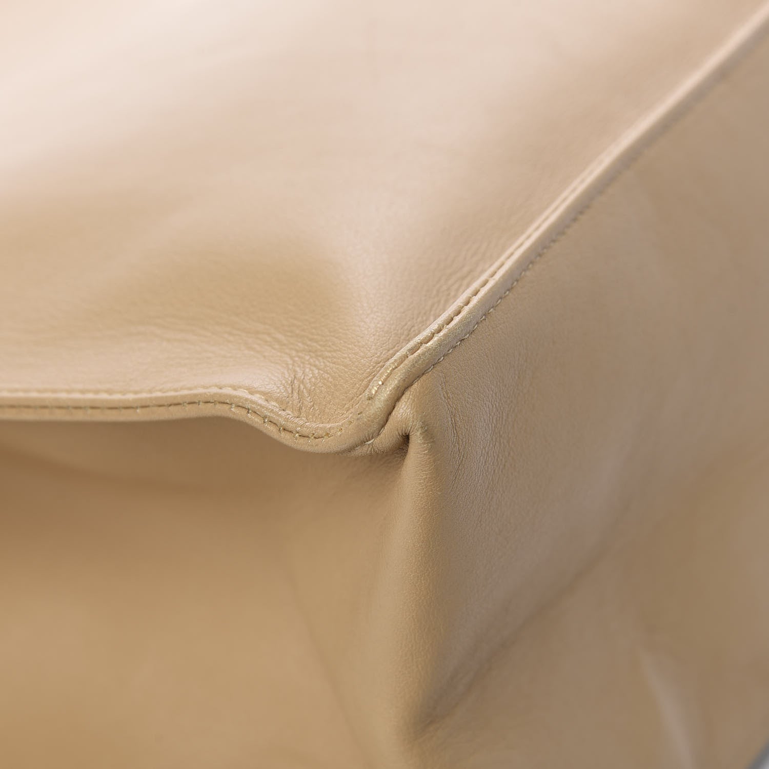 Chanel Lambskin Jumbo CC Shoulder Bag Beige 10 of 14
