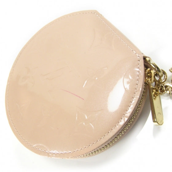 Louis Vuitton Vernis Chapeau Key Chain Beige 5 of 8