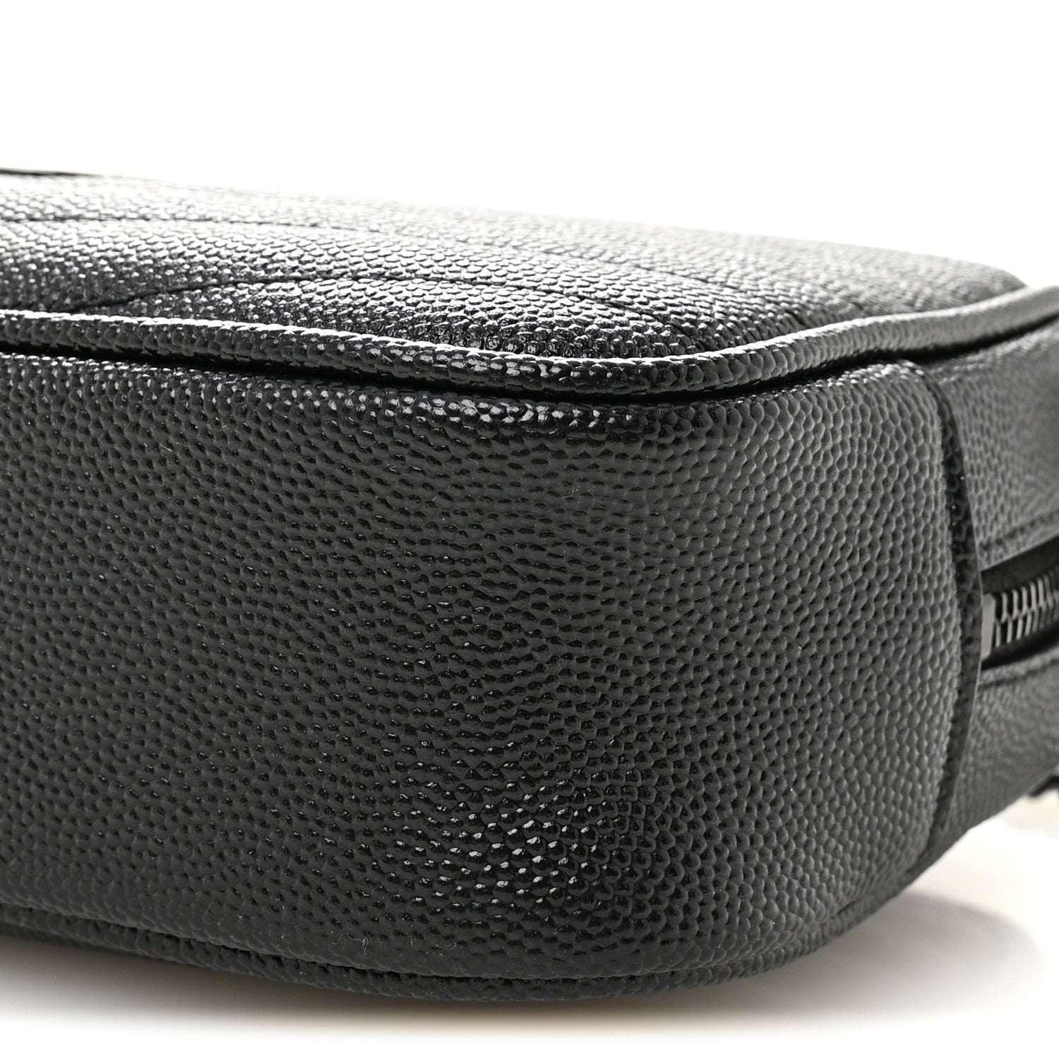 Saint Laurent Grain De Poudre Matelasse Monochrome Monogram Mini Lou Camera Bag Black 10 of 10