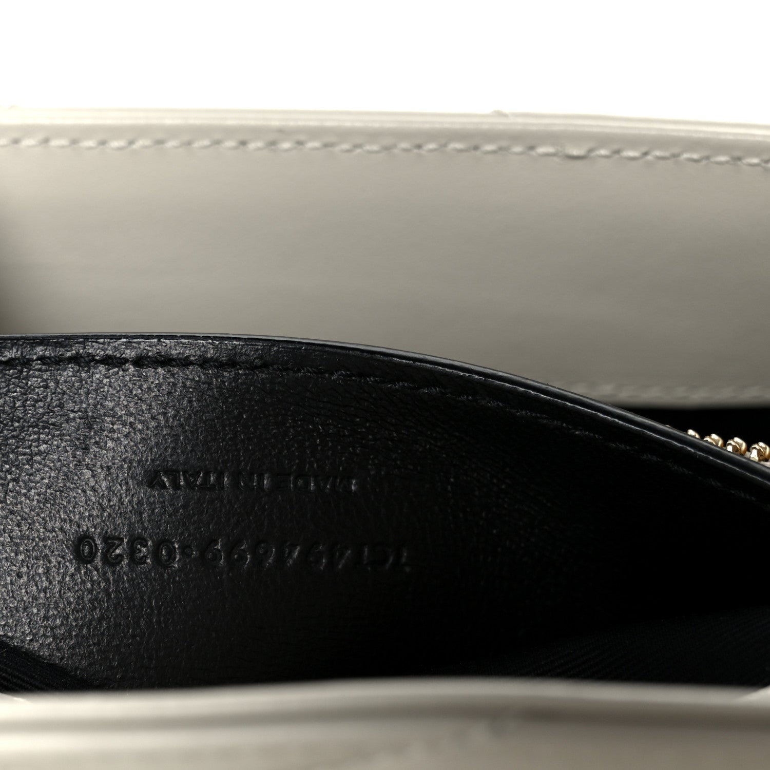 Saint Laurent Calfskin Y Quilted Monogram Small Loulou Chain Satchel Blanc Vintage 8 of 11