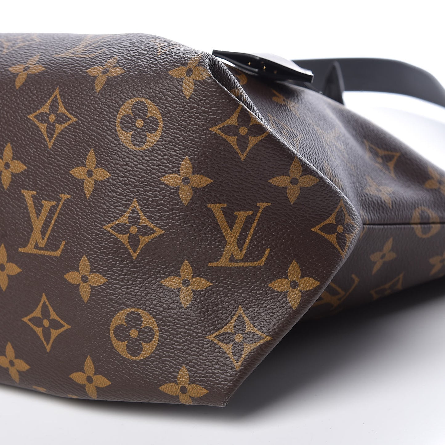 Monogram Flower Zipped Tote MM Black