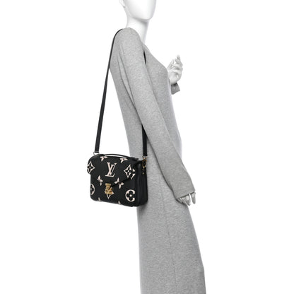 Louis Vuitton Empreinte Monogram Giant Pochette Metis Black Beige 2 of 9