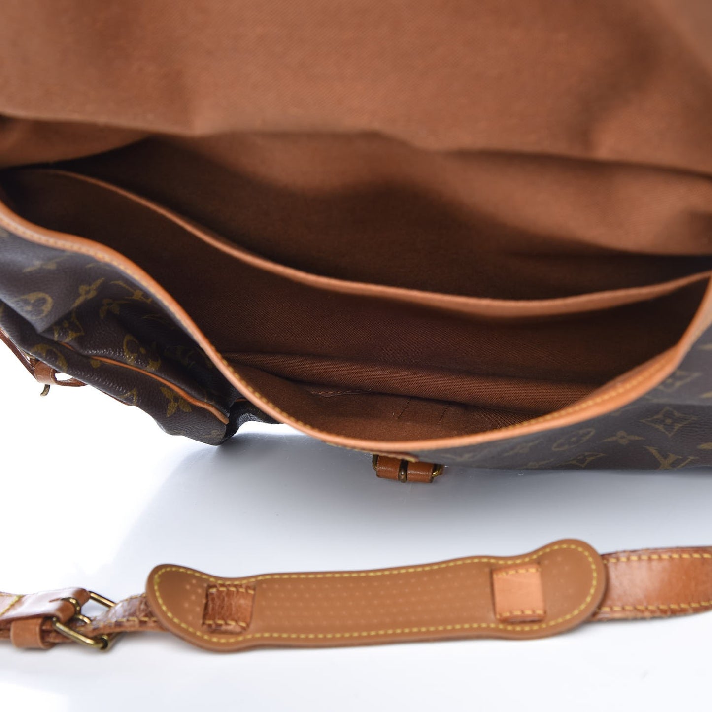 Monogram Saumur 35