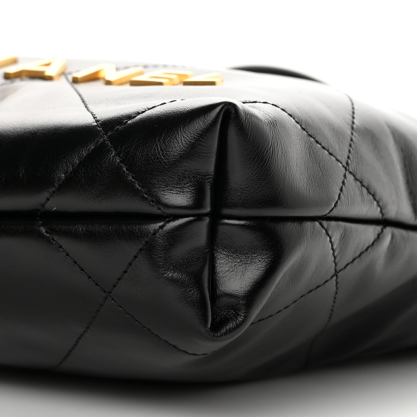 Shiny Calfskin Quilted Mini Chanel 22 Black